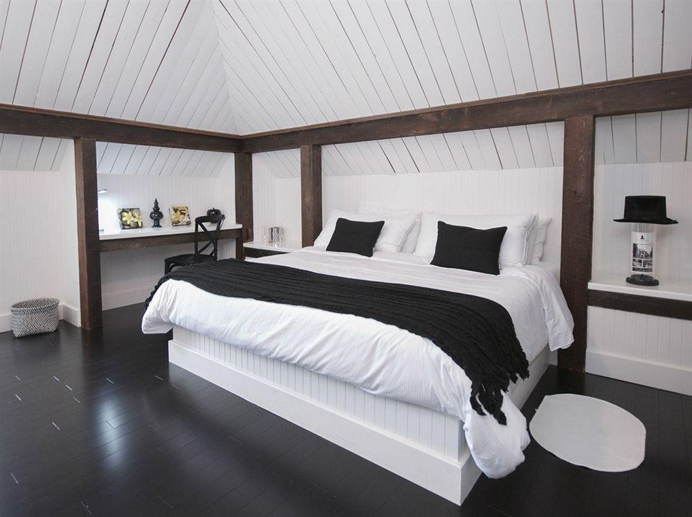 Auberge Nuits De St-Georges Bromont Luaran gambar